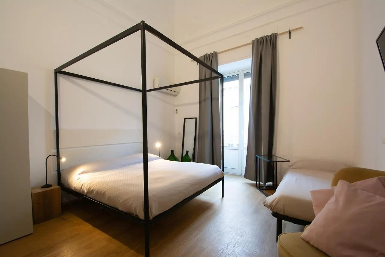 Catania Central Rooms بيت ضيافة