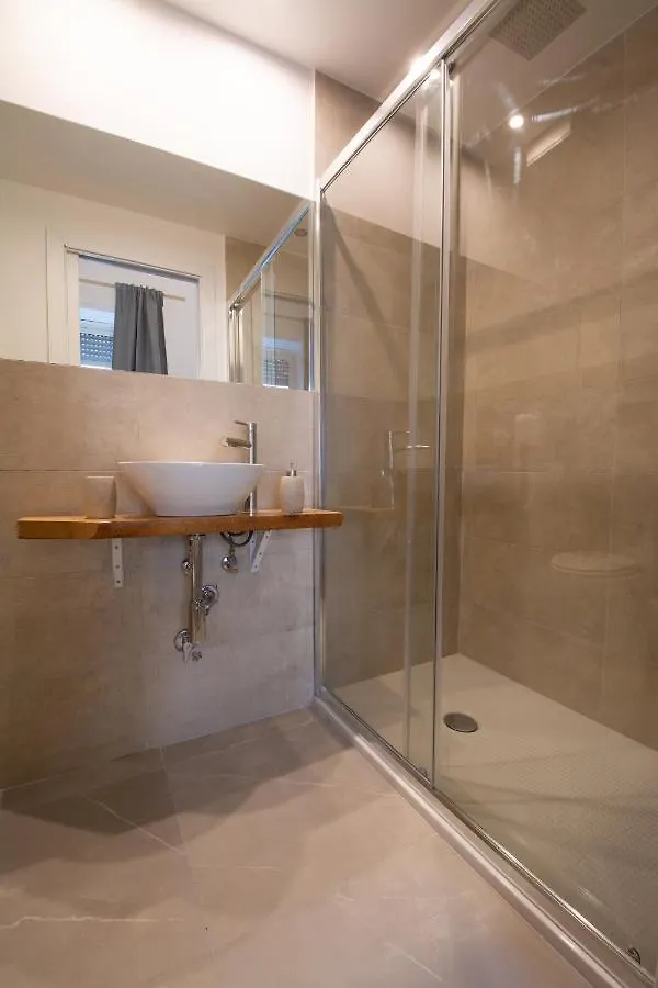 Catania Central Rooms إيطاليا