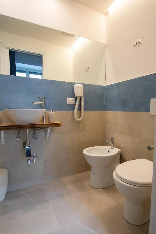 Catania Central Rooms 0*,  إيطاليا