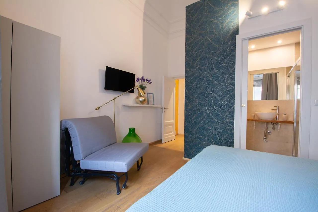 Catania Central Rooms بيت ضيافة